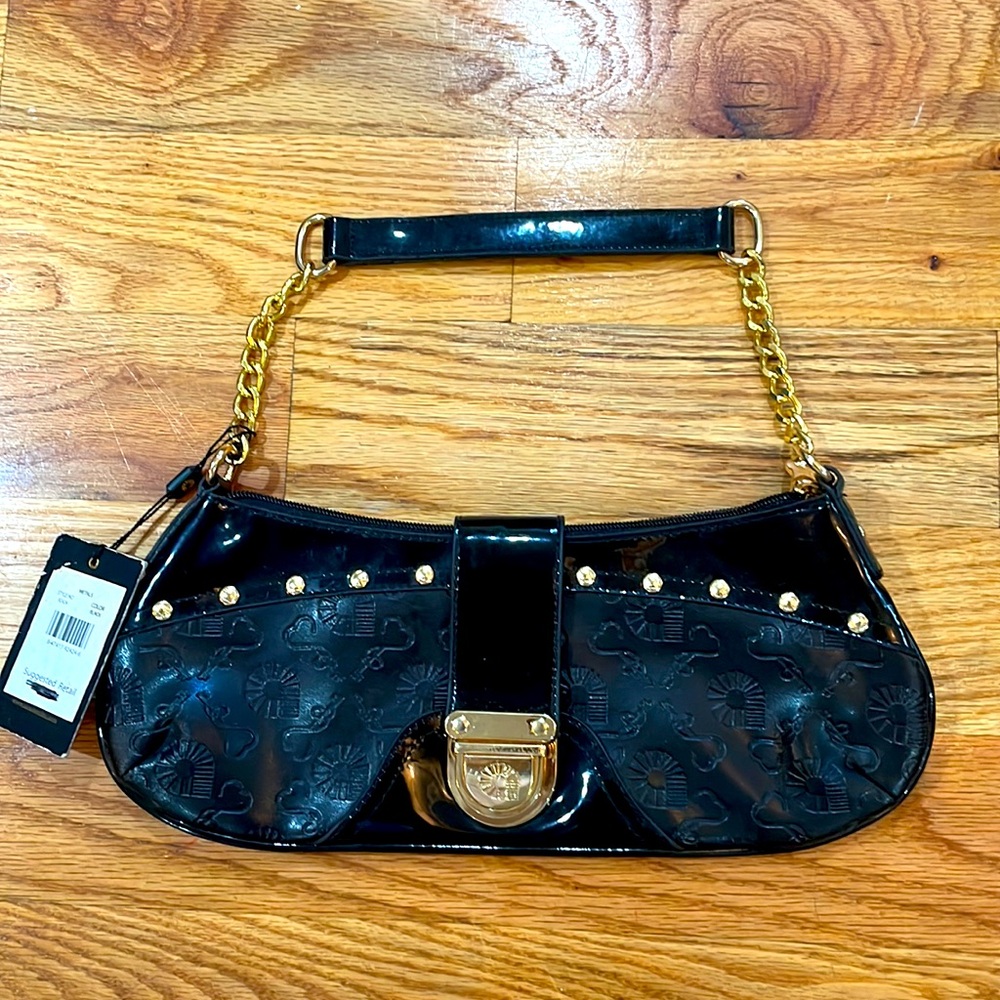 NEW Akademiks Y2K Logo Patent leather handbag Black w metal gold chain